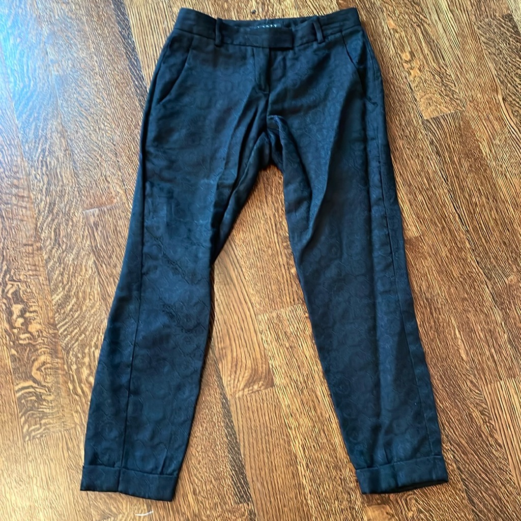 Theory Straight Leg Pants Size 00